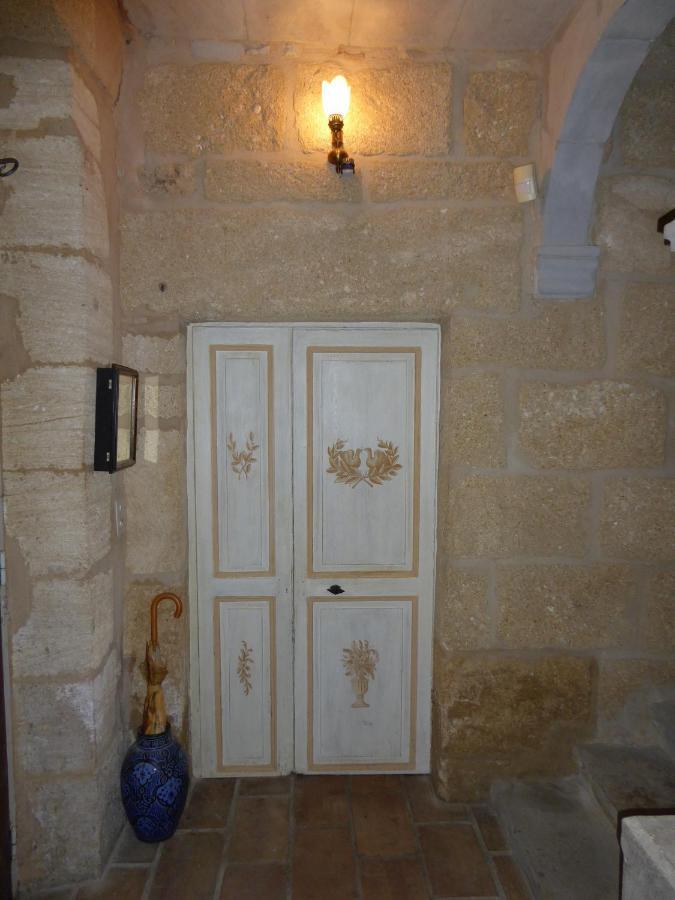 Mas Du Puits Blanc Bed & Breakfast Sernhac Dış mekan fotoğraf